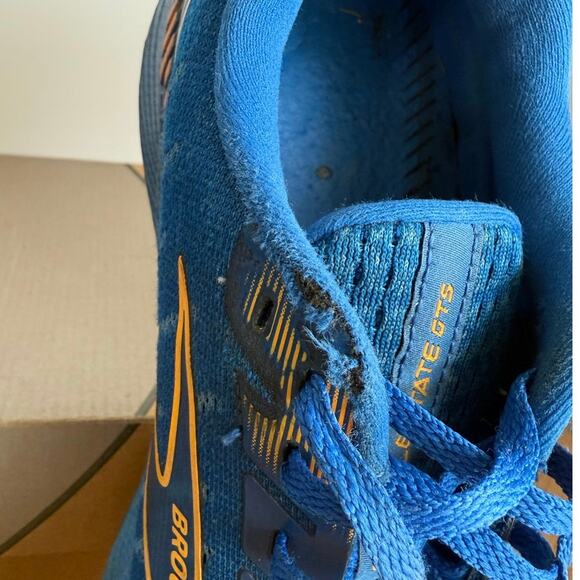 Brooks Levitate GTS 6 Men Blue/Yellow Men Running Sneakers- SZ 10 main image 11